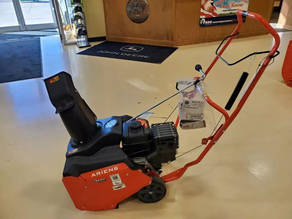 Gallery image 2 for New 2023 Ariens 938025 Snow Blower