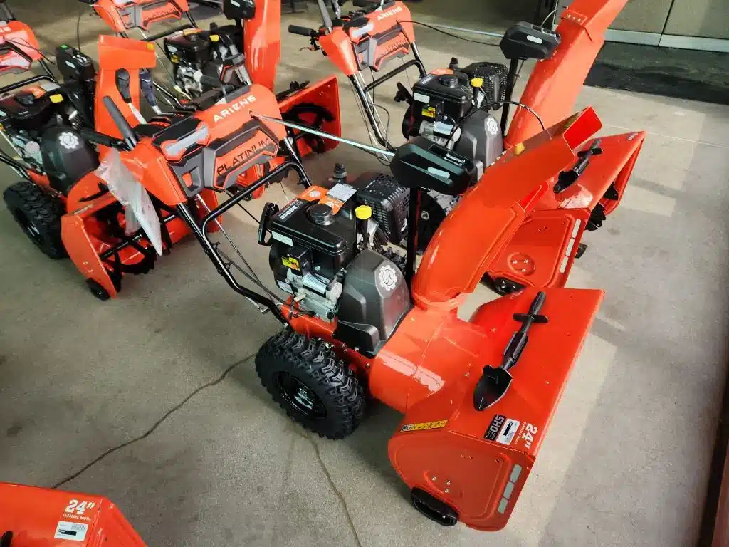 Gallery image 2 for New 2024 Ariens 921063 Snow Blower