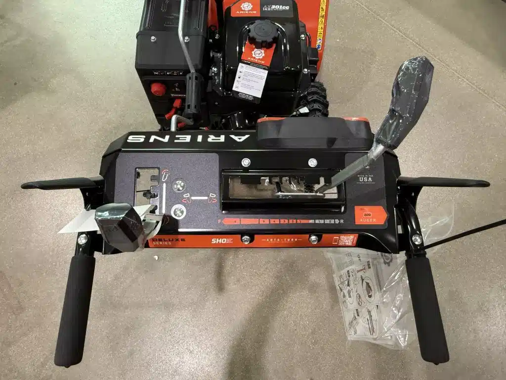 Gallery image 2 for New 2024 Ariens 921072 Snow Blower
