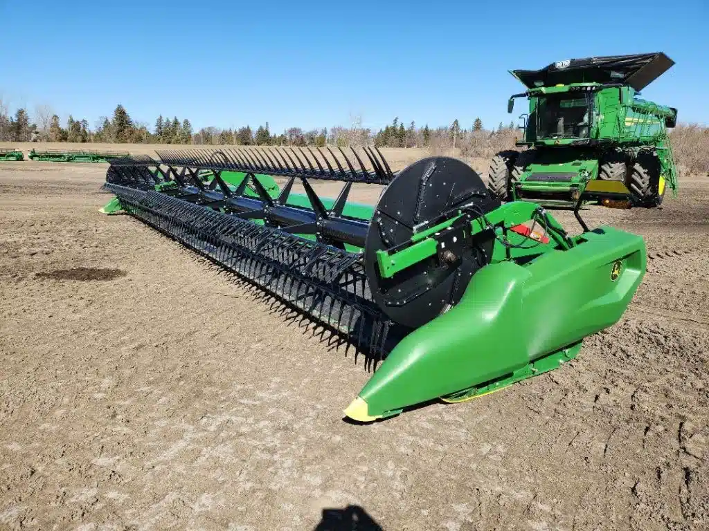 Gallery image 1 for Used 2024 John Deere RD45F Header Combine