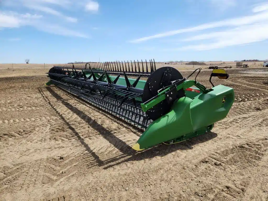 Gallery image 1 for Used 2024 John Deere RD45F Header Combine