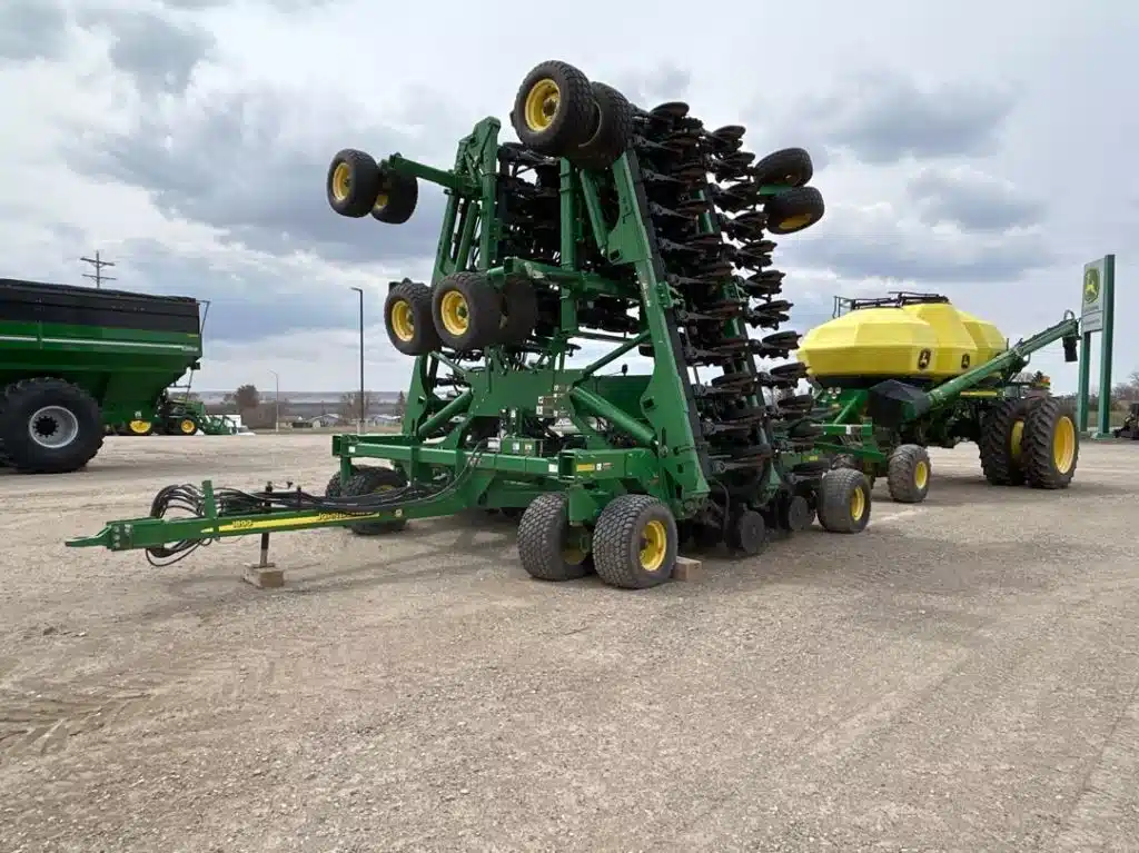 Gallery image 1 for Used 2012 John Deere 1890 Air Drill