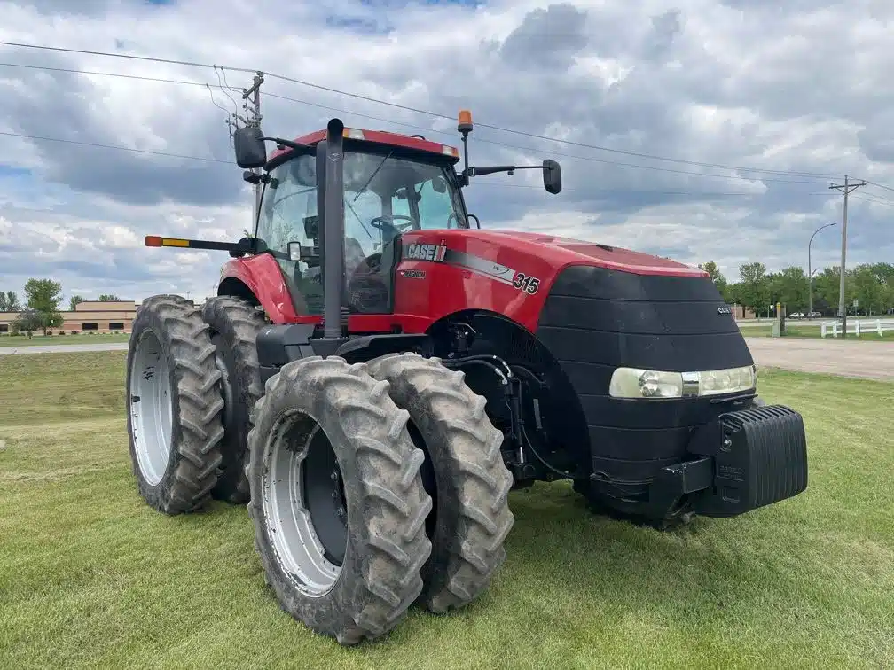 Gallery image 1 for Used 2012 Case IH MAGNUM 315 Tractor