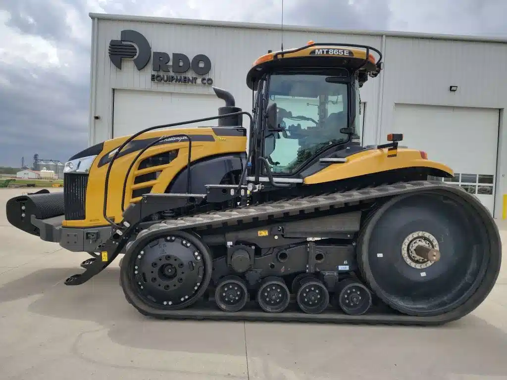 Gallery image 2 for Used 2017 Agco MT865E Tractor