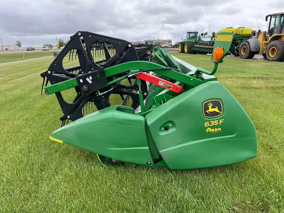 Gallery image 2 for Used 2020 John Deere 635F Header - Flex