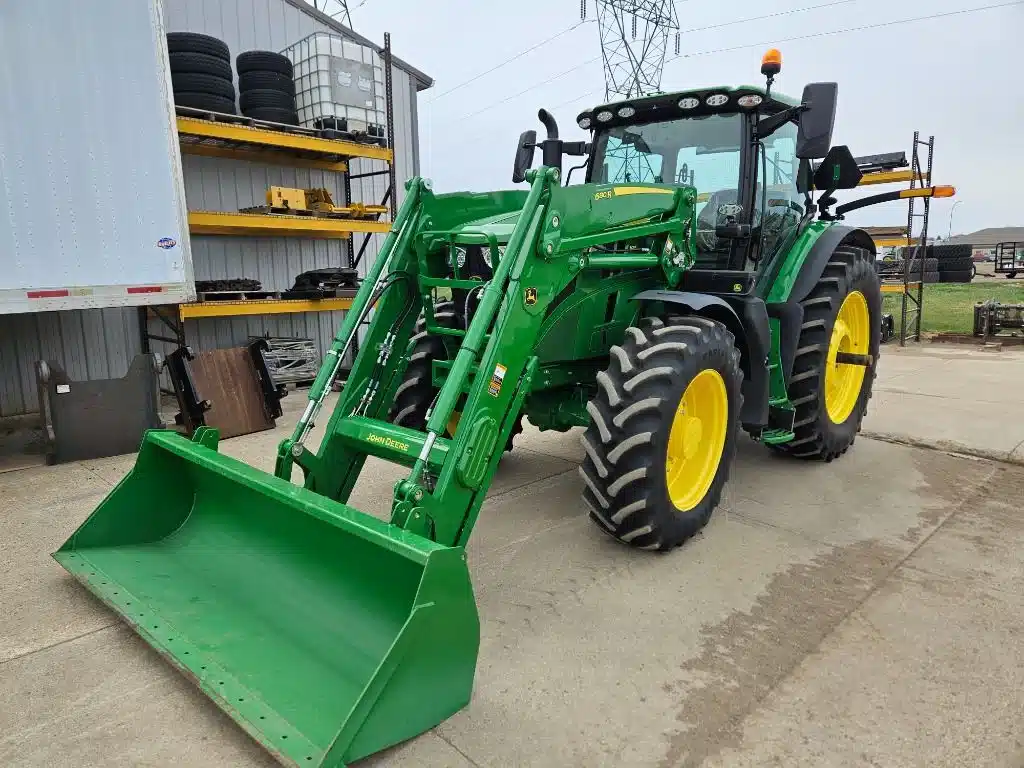 Gallery image 1 for Used 2024 John Deere 6R 195 Tractor