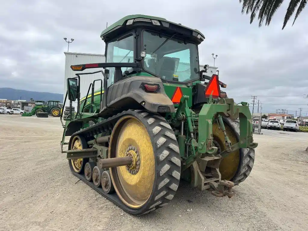 Gallery image 2 for Used 2021 John Deere 8RT 340 Tractor