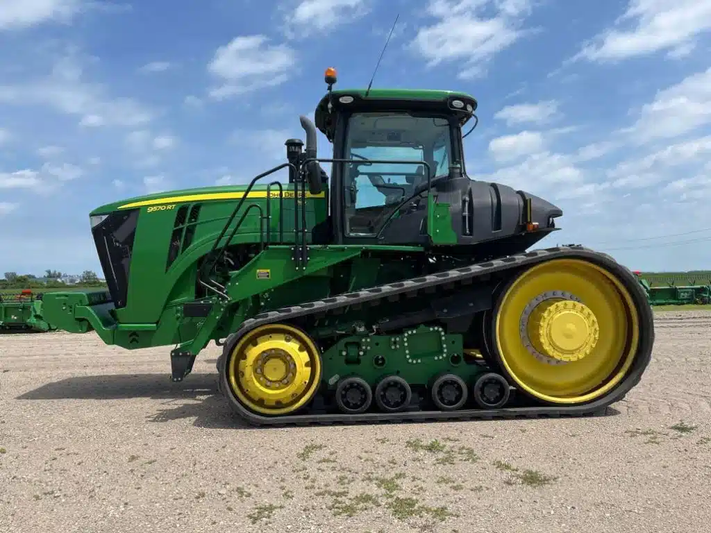 Gallery image 2 for Used 2017 John Deere 9570RT Tractor