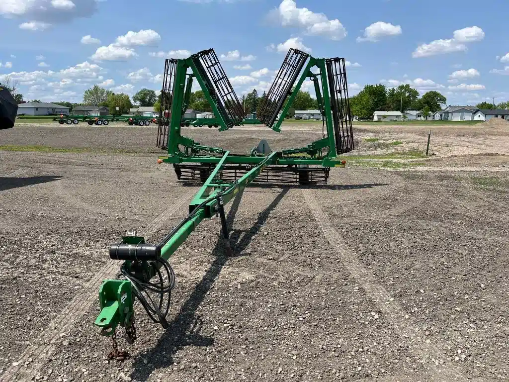 Gallery image 1 for Used 2006 John Deere 200 Packer