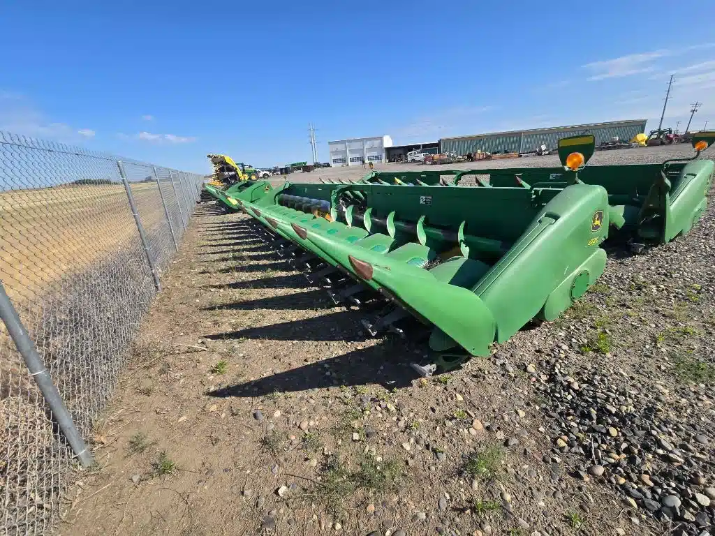 Gallery image 1 for Used 2012 John Deere 612C Header - Row Crop