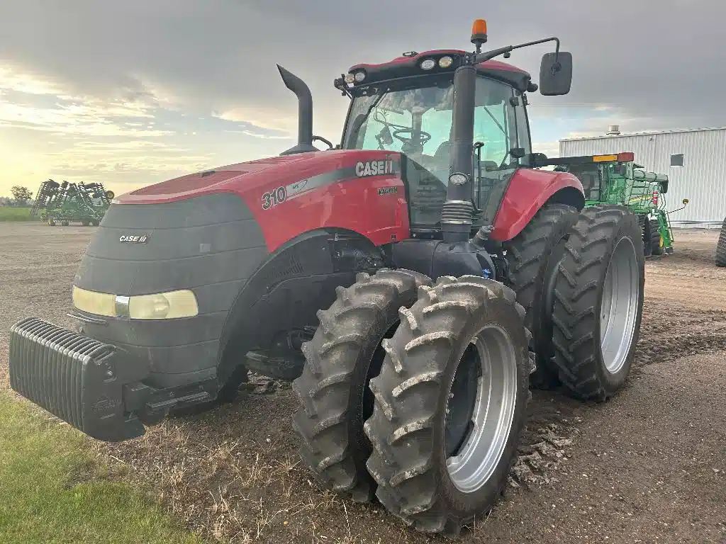 Gallery image 1 for Used 2017 Case IH MAGNUM 310 Tractor