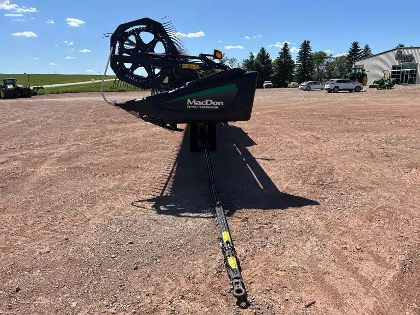 Gallery image 2 for Used 2017 MacDon FD75 Header - Flex Draper