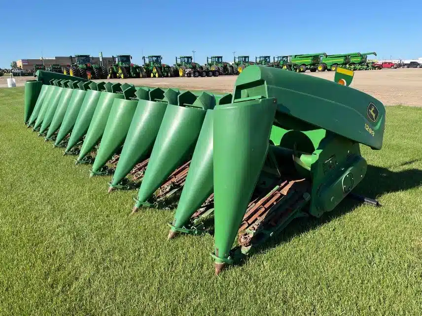 Gallery image 1 for Used 2007 John Deere 1293 Header - Row Crop