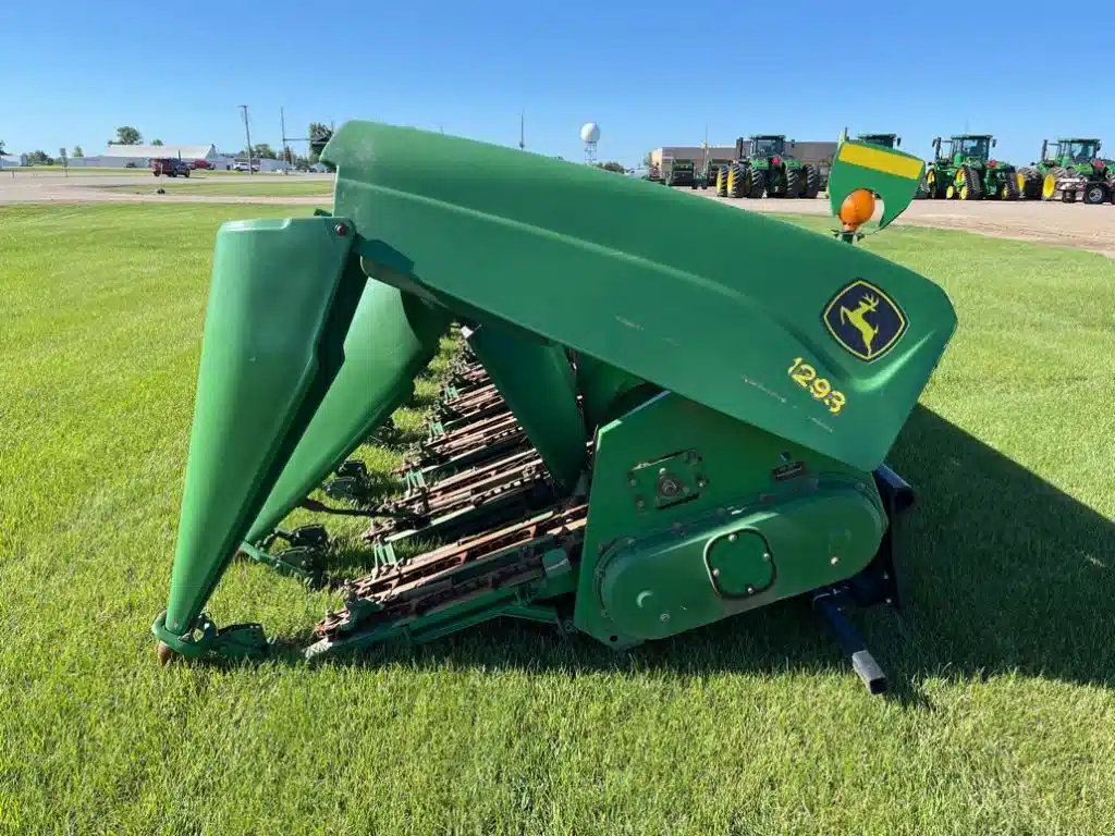 Gallery image 2 for Used 2007 John Deere 1293 Header - Row Crop