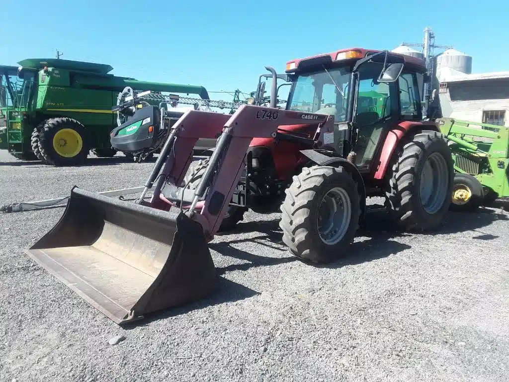 Gallery image 1 for Used Case IH FARMALL 105U Tractor