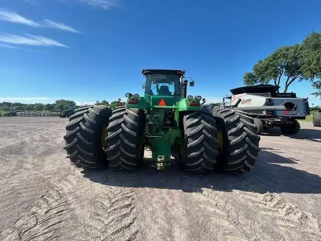Gallery image 2 for Used 2010 John Deere 9630 Tractor