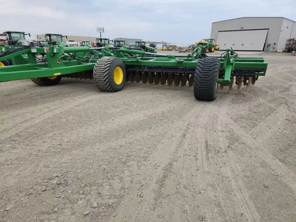 Gallery image 2 for Used 2023 John Deere 2680H Disc