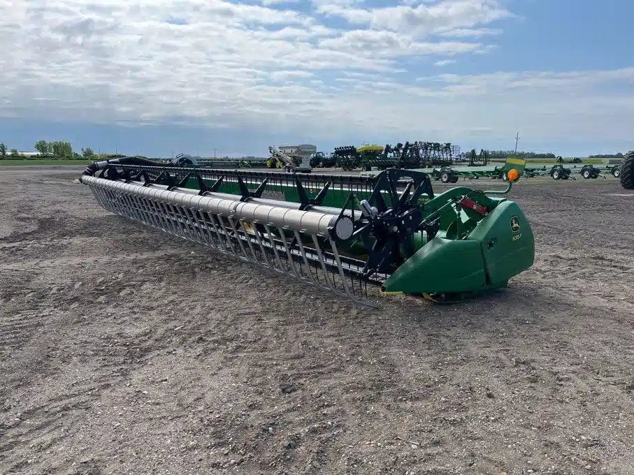 Gallery image 1 for Used 2018 John Deere 635F Header - Flex