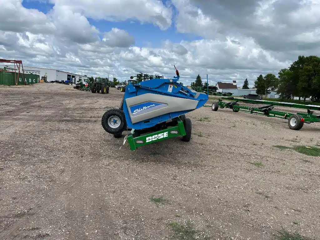 Gallery image 2 for Used 2019 Shelbourne XCV42 Header Combine