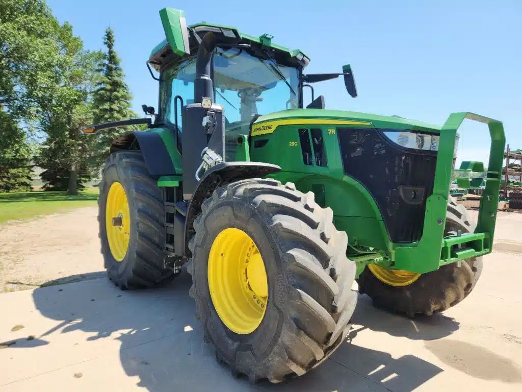 Gallery image 1 for Used 2023 John Deere 7R 290 Tractor