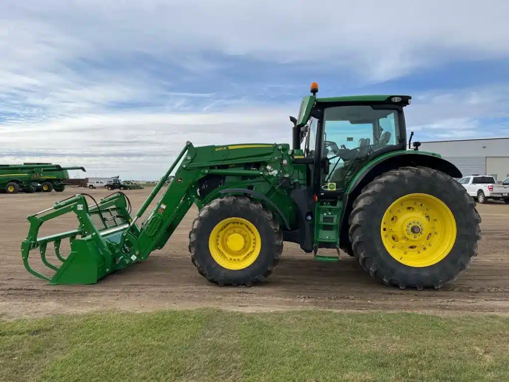 Gallery image 2 for Used 2023 John Deere 6R 175 Tractor