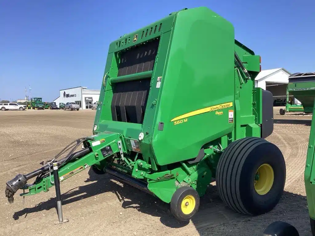 Gallery image 2 for Used 2019 John Deere 560M Round Baler
