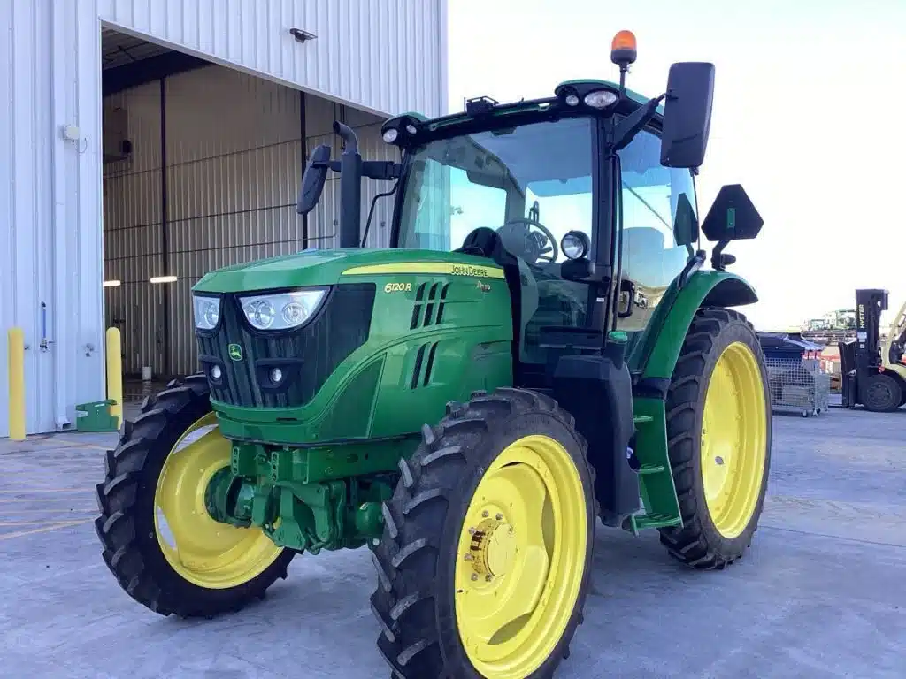 Gallery image 1 for Used 2022 John Deere 6120R Tractor