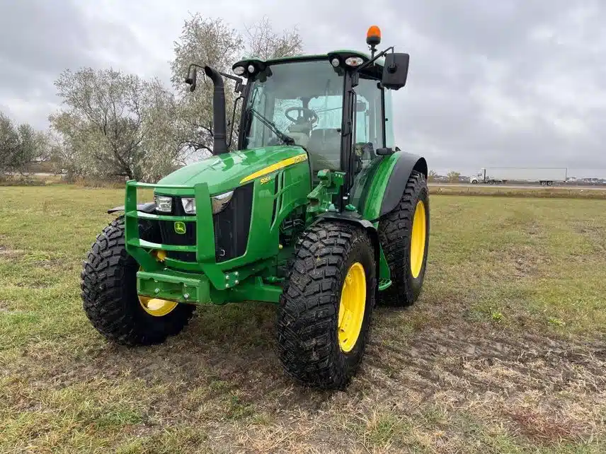 Gallery image 1 for Used 2019 John Deere 5125R Tractor