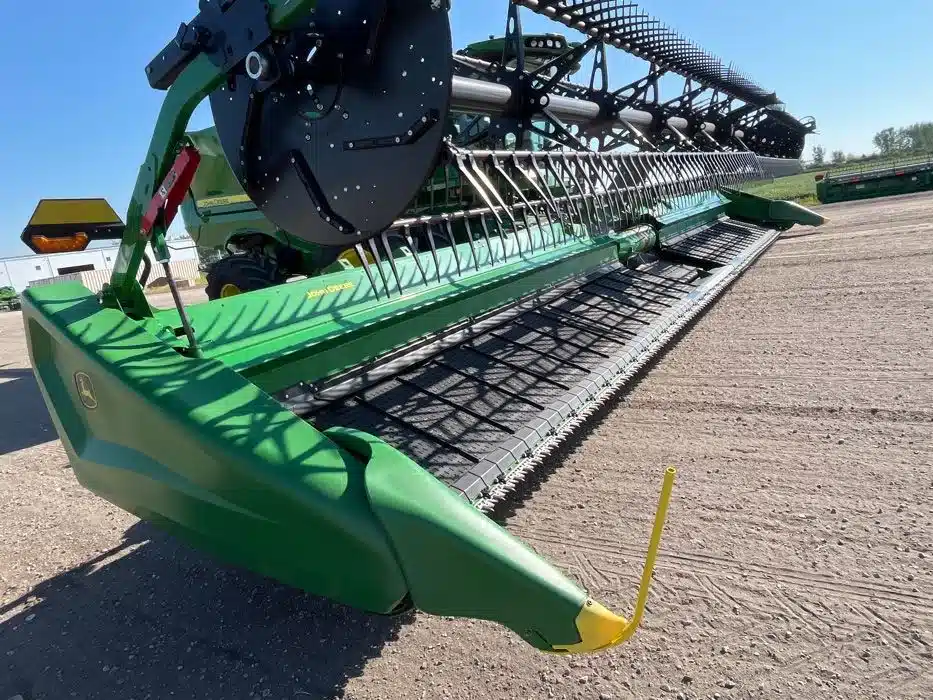 Gallery image 1 for Used 2022 John Deere HD45F Header - Flex Draper