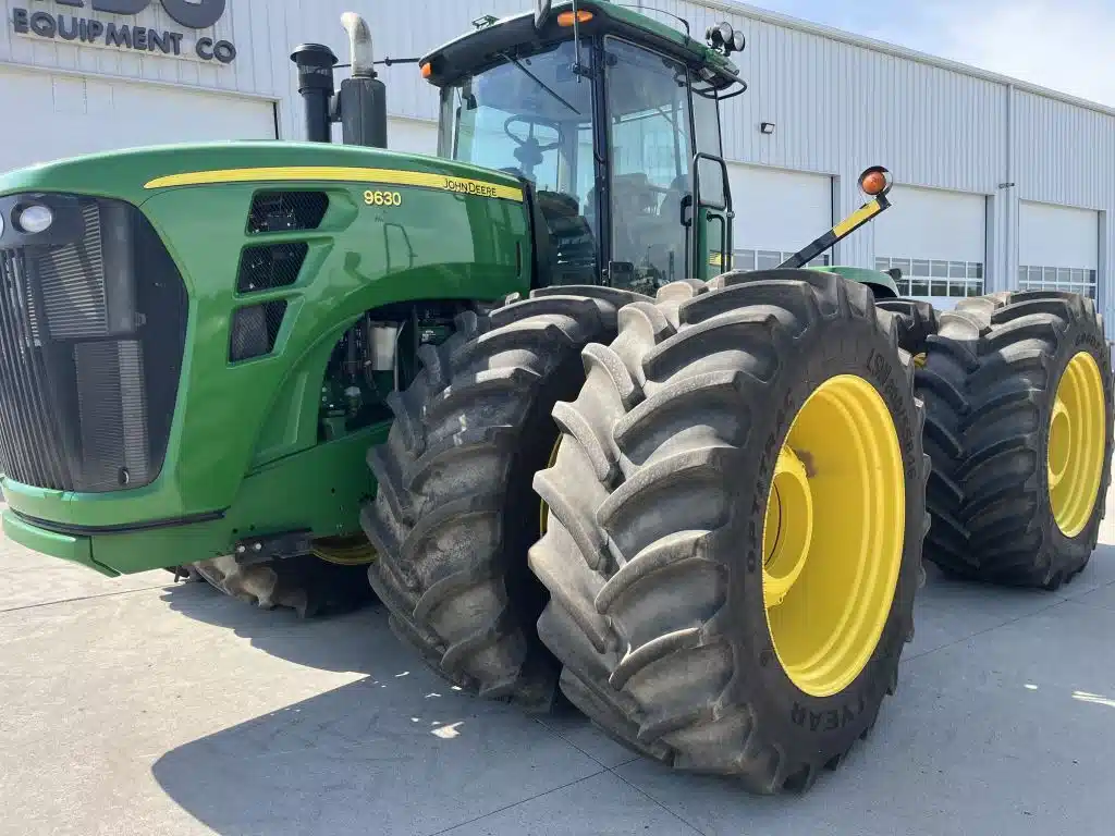 Gallery image 1 for Used 2011 John Deere 9630 Tractor