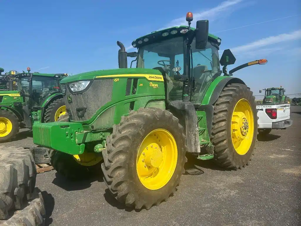 Gallery image 1 for Used 2023 John Deere 6R 215 Tractor