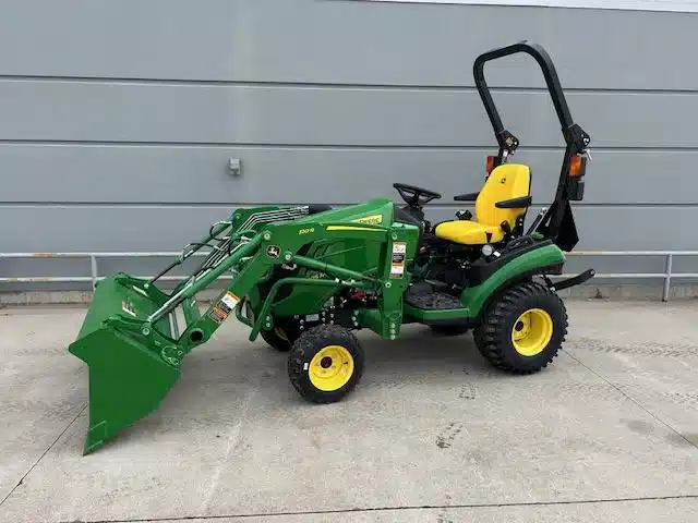 Gallery image 1 for New 2025 John Deere 1025R Tractor