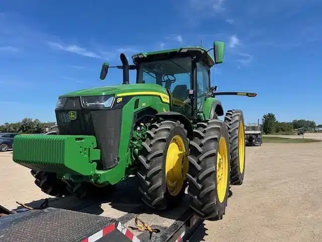 Gallery image 1 for Used 2024 John Deere 8R 280 Tractor