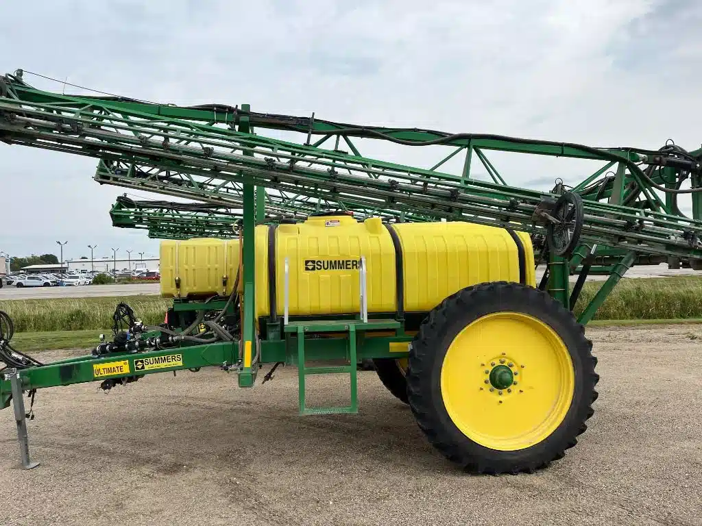 Gallery image 2 for Used 2004 Summers Mfg Ultimate NT Sprayer - Self Propelled