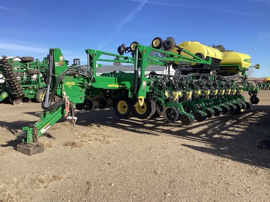 Gallery image 1 for Used 2013 John Deere DB60 Planter