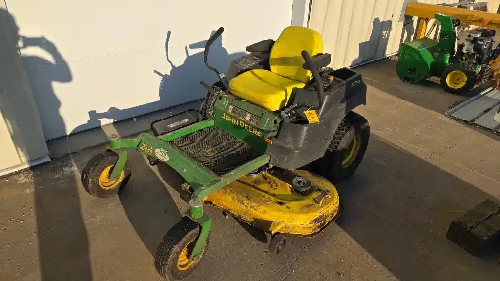 Gallery image 1 for Used 2013 John Deere Z445 Mower - Zero Turn