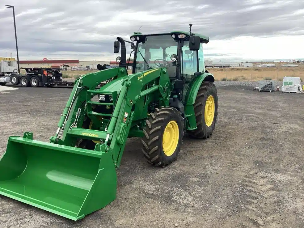 Gallery image 1 for Used 2023 John Deere 5090M Tractor