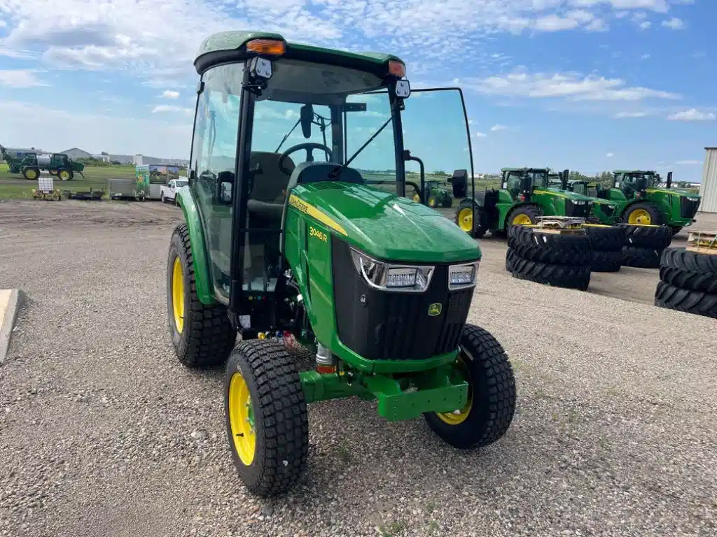 Gallery image 2 for New 2024 John Deere 3046R Tractor