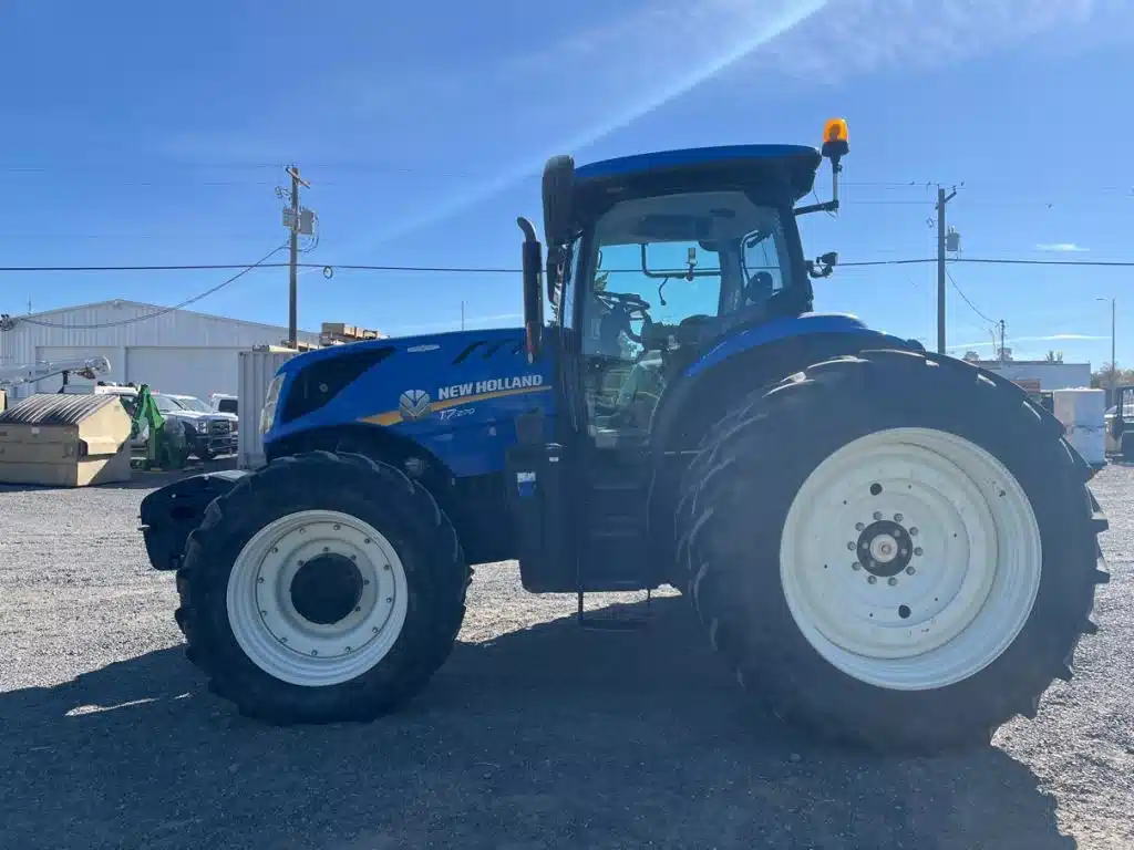 Gallery image 2 for 2019 New Holland T7.270 Tractor