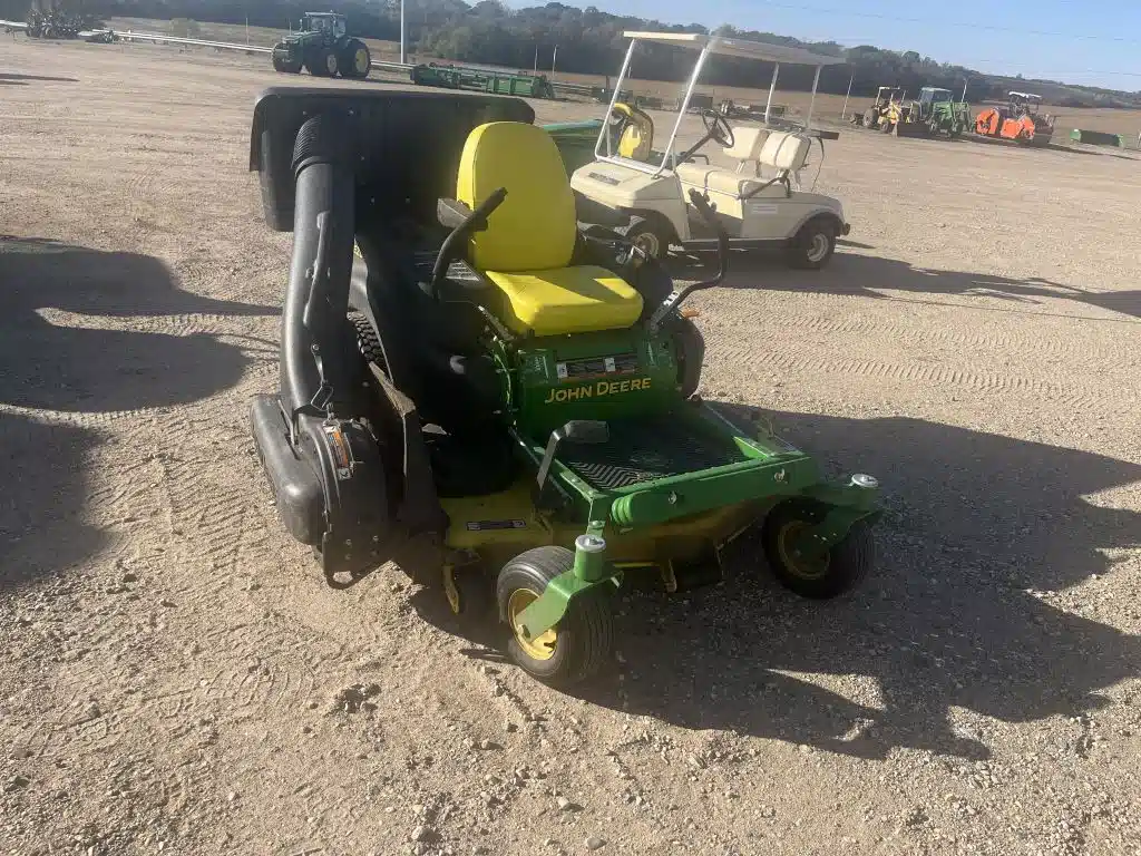 Gallery image 1 for Used 2015 John Deere Z655 Mower - Zero Turn
