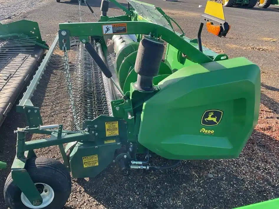Gallery image 2 for Used 2024 John Deere BP15 Header - Pickup