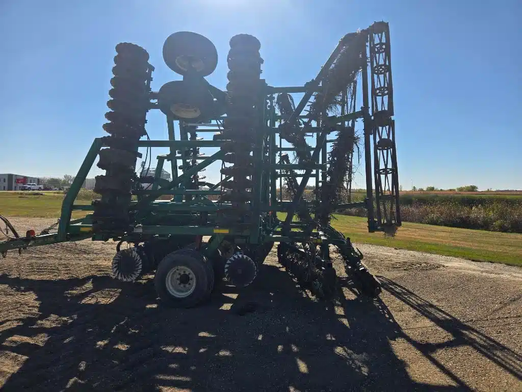 Gallery image 2 for Used 2015 Great Plains 3000TM Vertical Tillage