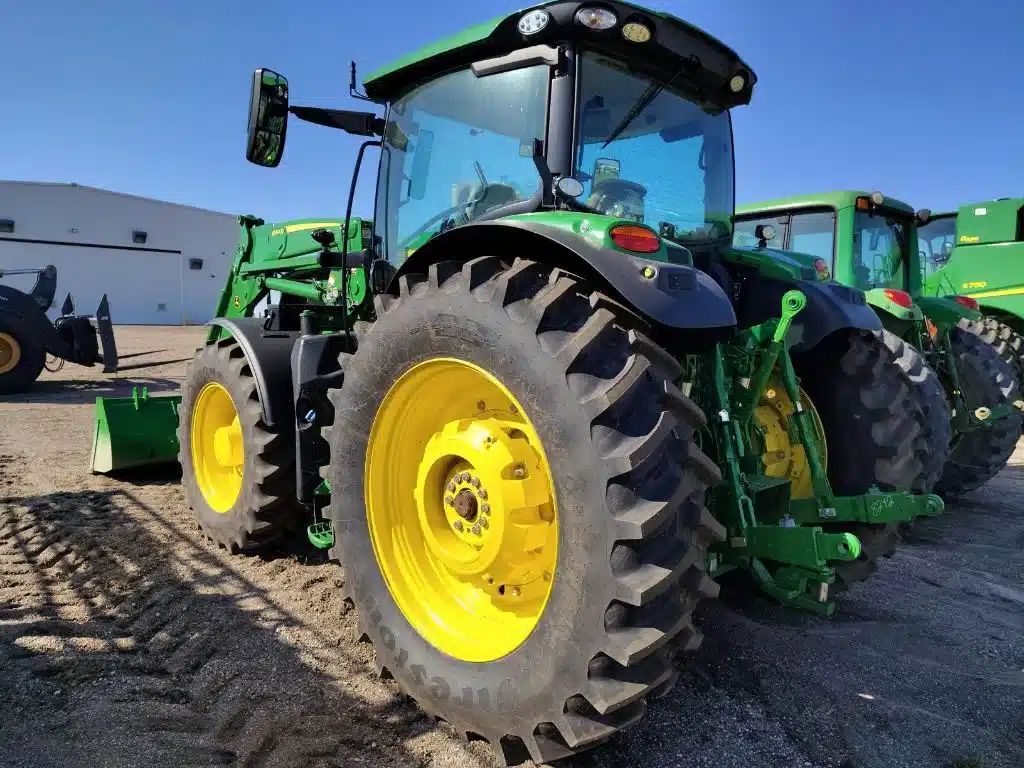 Gallery image 1 for New 2024 John Deere 6R 175 Tractor