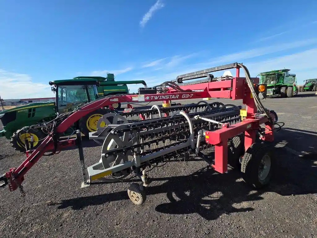 Gallery image 1 for Used 2019 TwinStar 2030G37 Rake