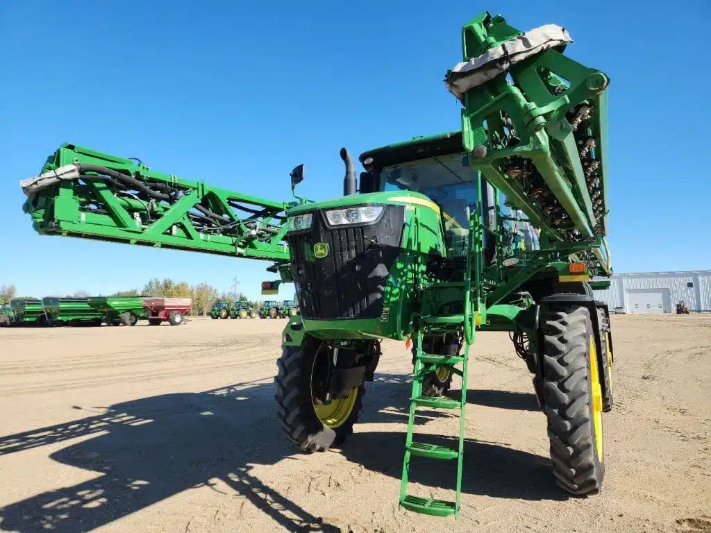 Used 2020 John Deere R4038 Sprayer - Self Propelled