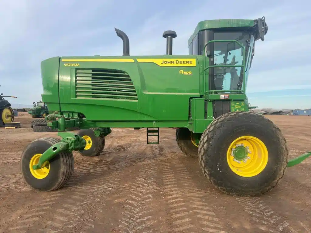 Gallery image 2 for 2024 John Deere W235 Windrower