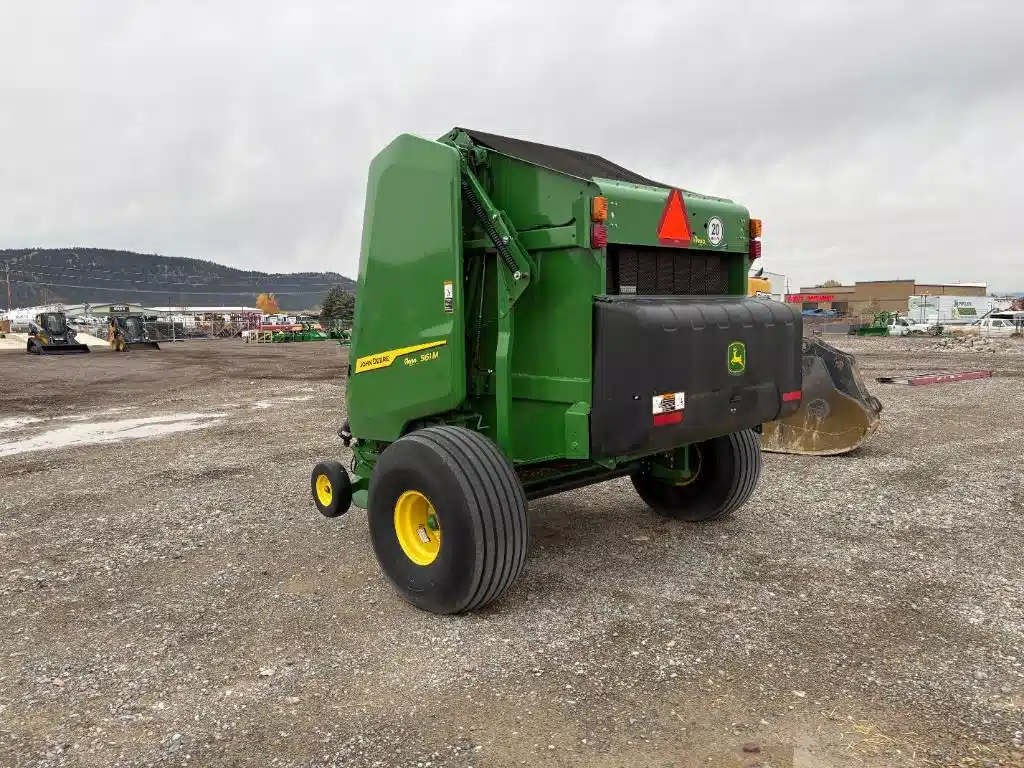 Gallery image 2 for Used 2024 John Deere 561M Round Baler