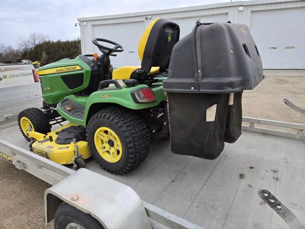 Gallery image 2 for Used 2023 John Deere X739 Lawn Tractor