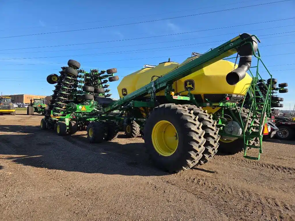 Gallery image 2 for 2023 John Deere N560 Air Drill