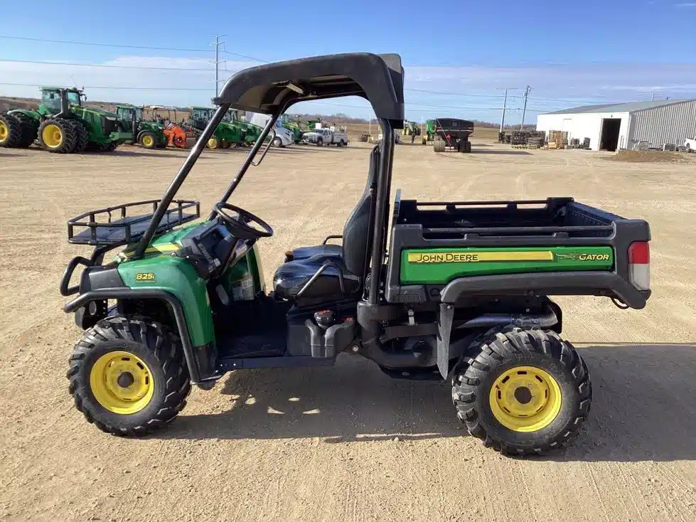 Gallery image 2 for Used 2016 John Deere XUV 825I Utility Vehicle